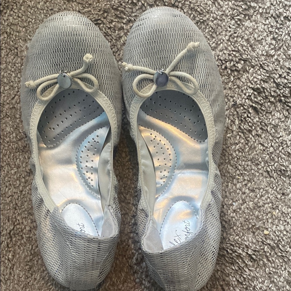 Dexflex Comfort Women's Gray Sneakers